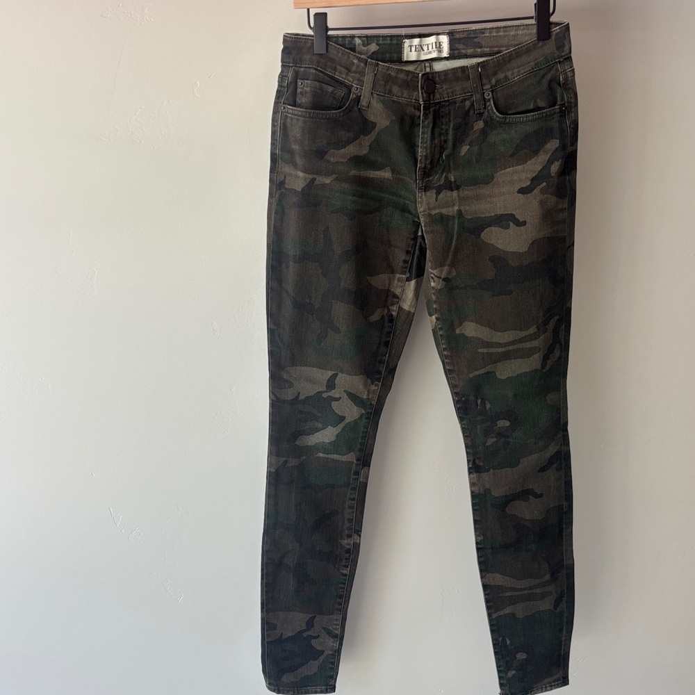 Elizabeth and James Green Camouflage Skinny Jeans